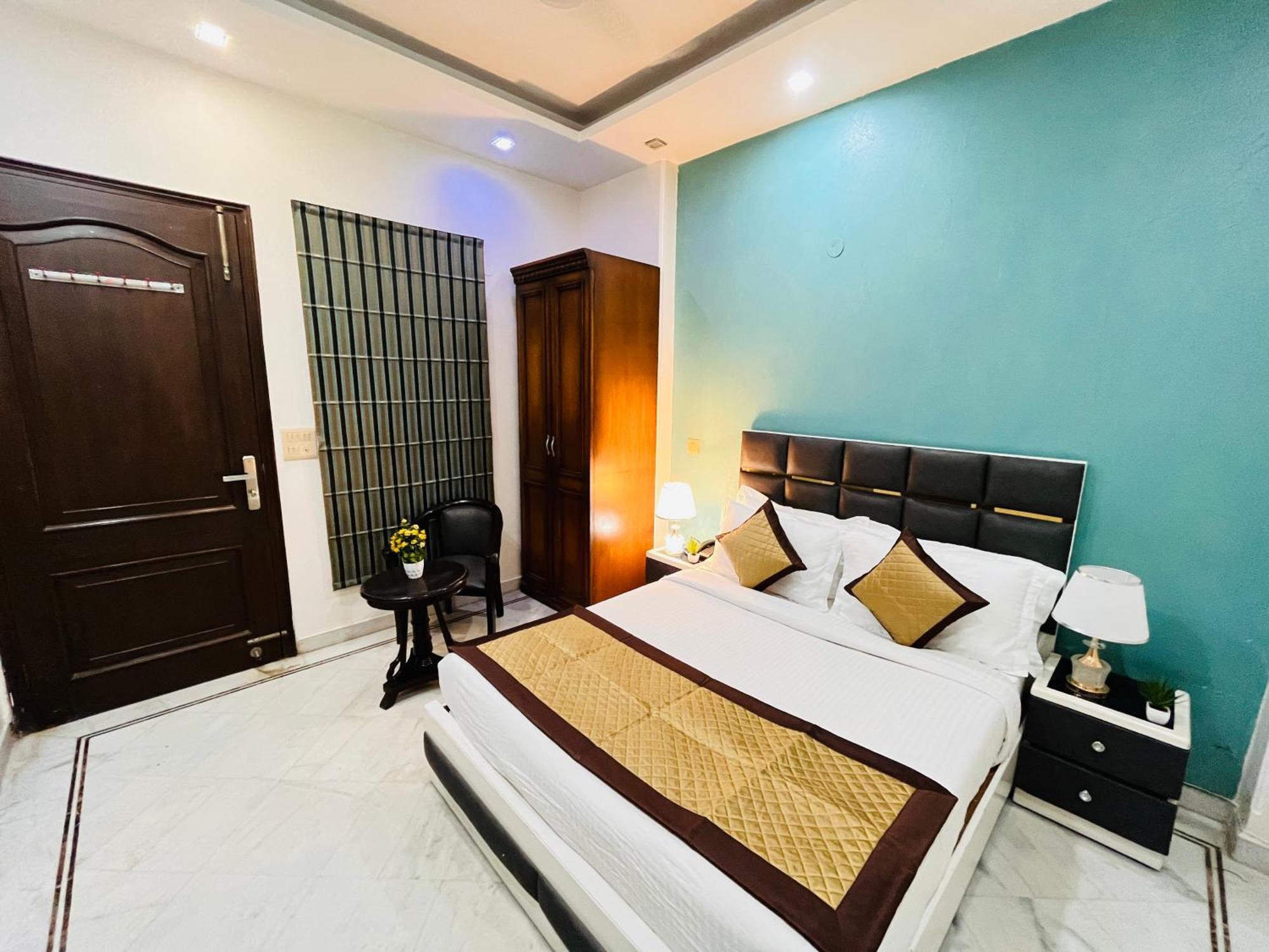 South Inn - Green Park Near Hauz Khas South Delhi نيودلهي المظهر الخارجي الصورة