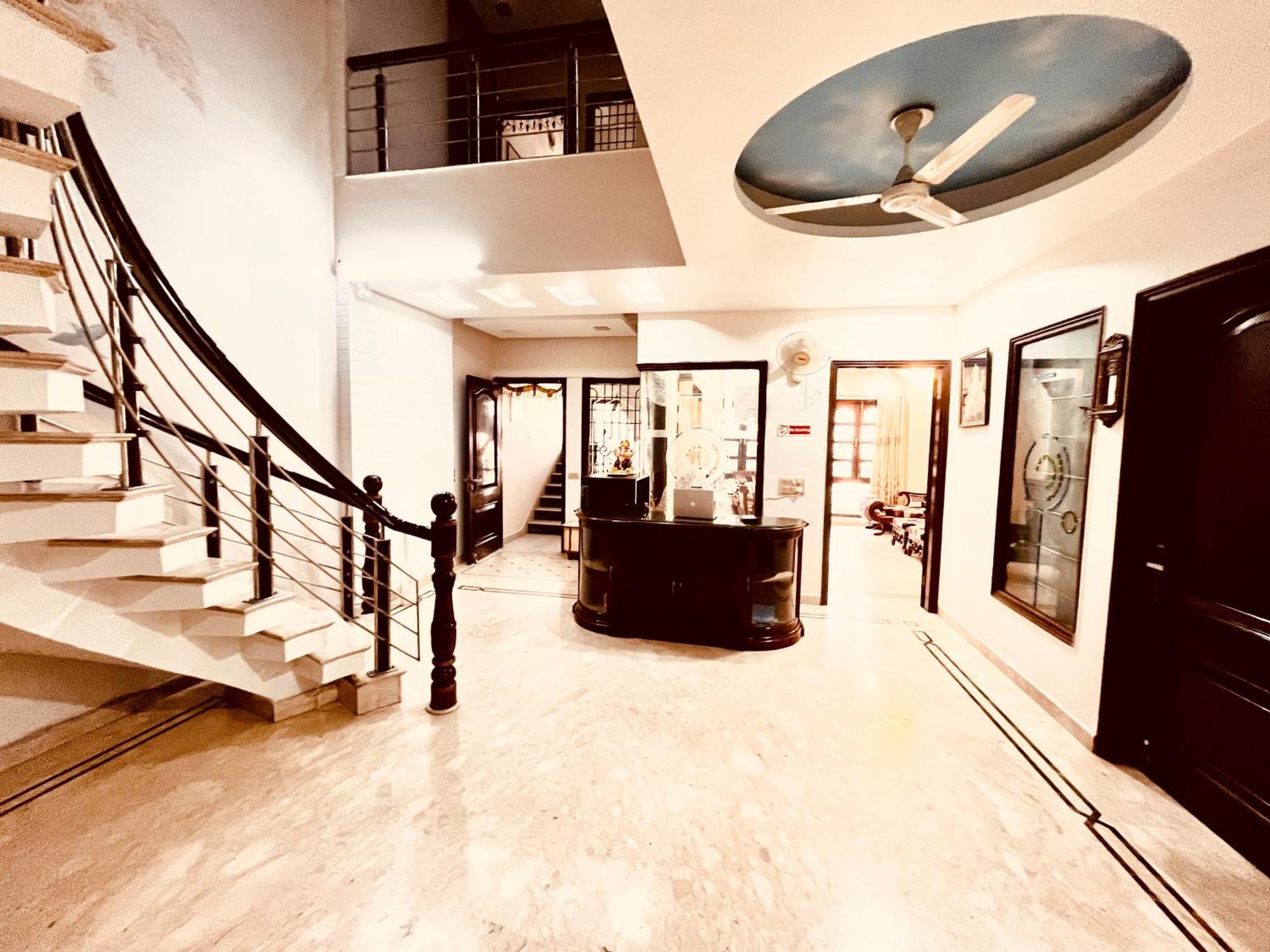 South Inn - Green Park Near Hauz Khas South Delhi نيودلهي المظهر الخارجي الصورة